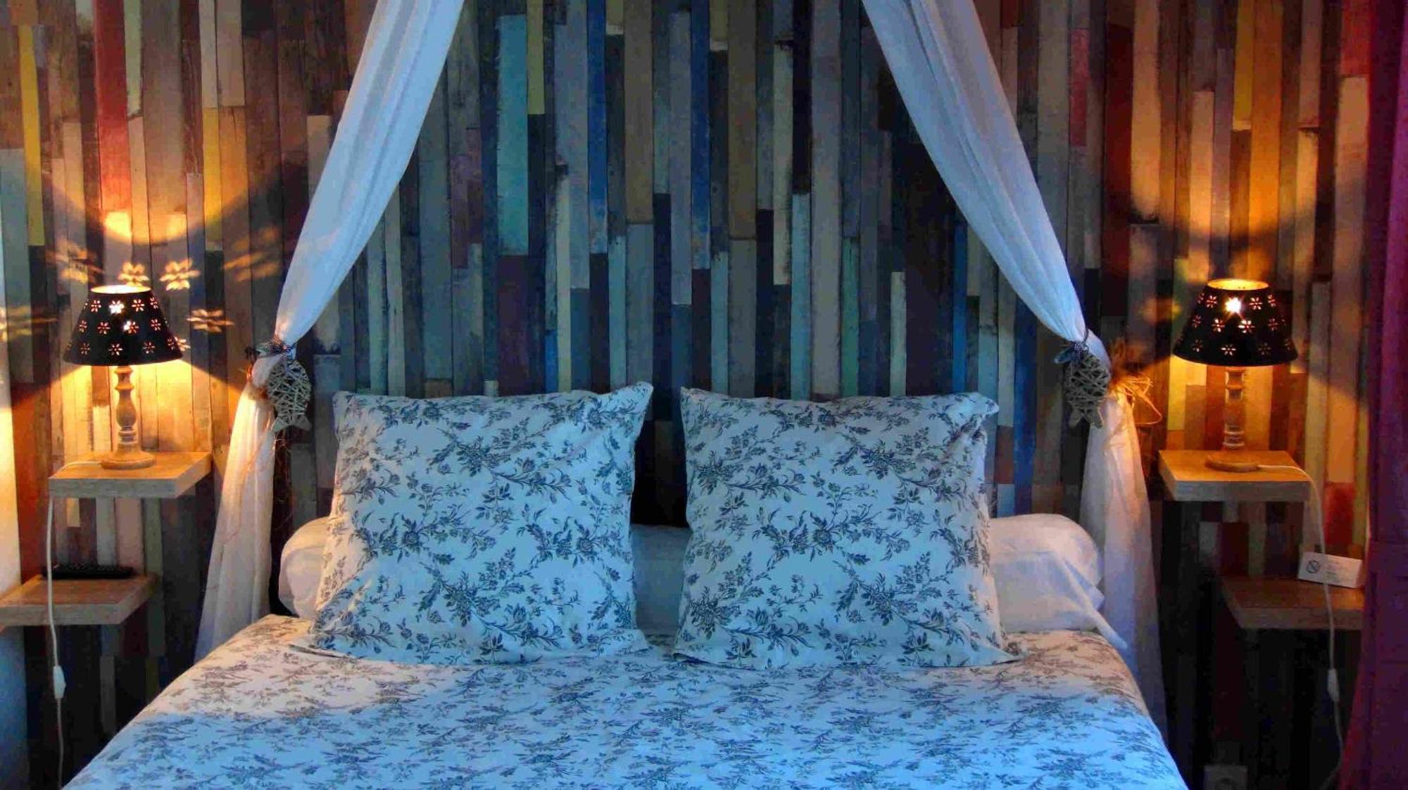 La Vendelée Le Clos Des Tilleuls D Day Home, Chambres D'Hotes, Suite Avec Sauna Privatif, Suite Avec Balneotherapie Privative, En Supplement Option Spa Bain A Remous מראה חיצוני תמונה